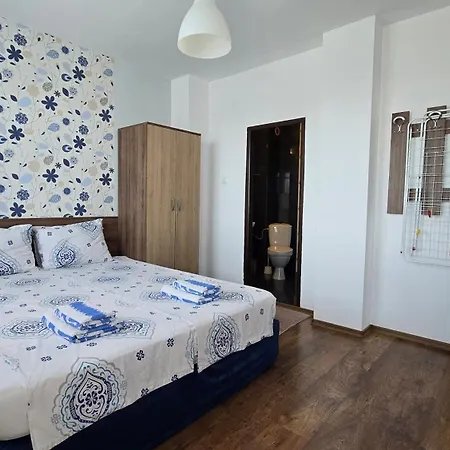 Gæstehus Estreya 3*
