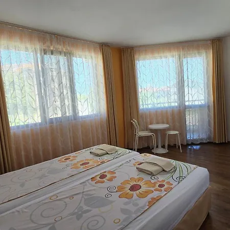 Estreya Gæstehus Tsarevo